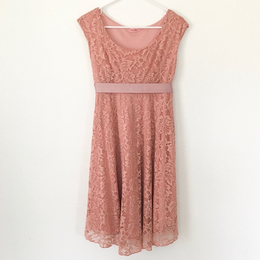 NWOT Hello Miz Maternity Lace Dress with Ribbon